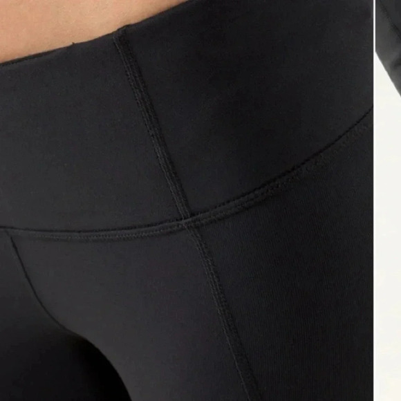 Lululemon gather & crow crops - Picture 3 of 8